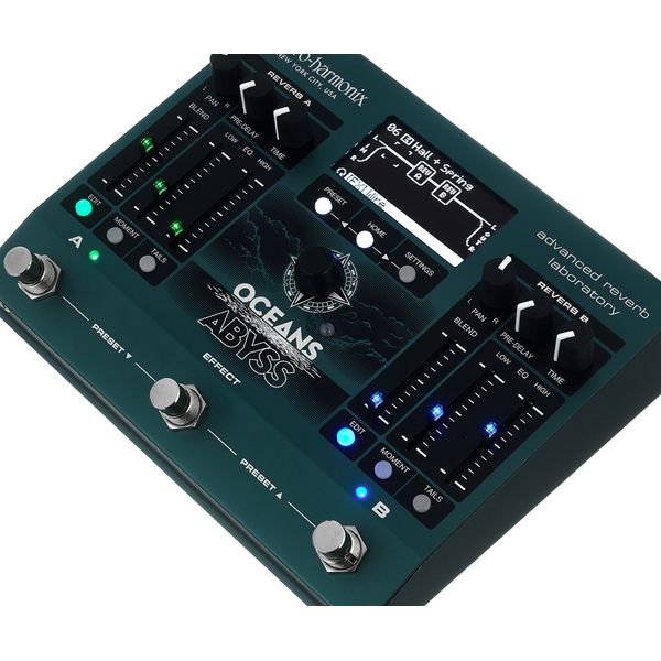 Electro Harmonix Oceans Abyss Dual Stereo Reverb Pedal