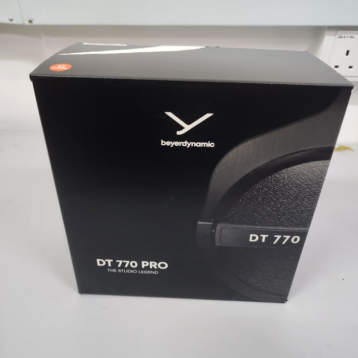 B STOCK (BS-181) Beyerdynamic DT 770 PRO 32 Ohm Over-Ear Studio Headphones. Enclosed Design, Wired