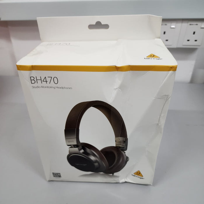 B STOCK (BS-188) Behringer BH470 Studio Monitoring Headphones