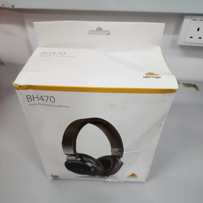 B STOCK (BS-188) Behringer BH470 Studio Monitoring Headphones