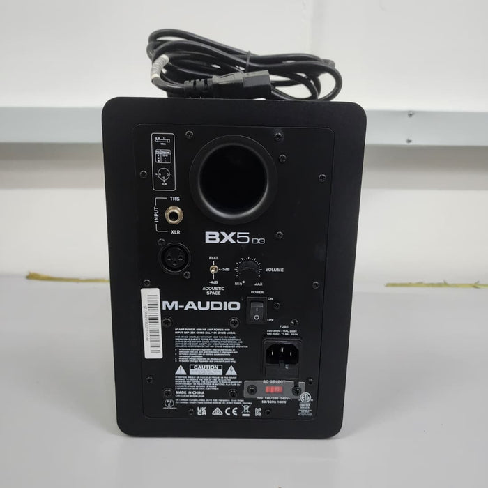 B STOCK (BS-256) M-Audio BX5 D3 5 inch Powered Studio Monitor (Unit)