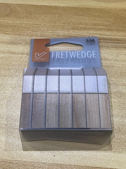 B STOCK (BS-359) Gruv Gear Fretwedge Headstock Dampener Small (2 Pack) - For 6 String Guitars