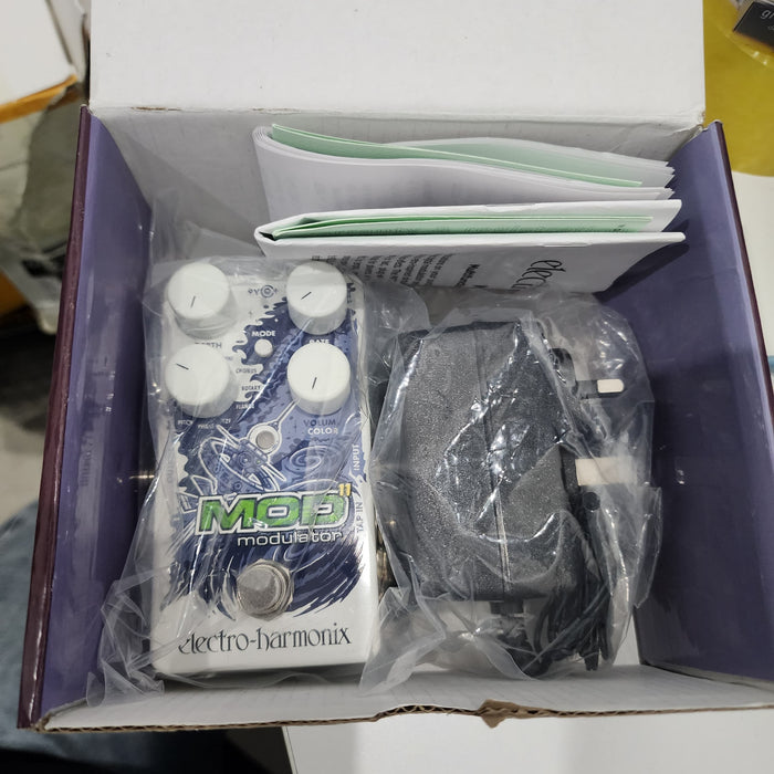 B STOCK (BS-363) Electro Harmonix Mod 11 Modulator Machine