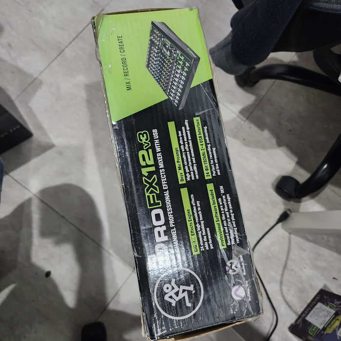 B STOCK (BS-364) Mackie ProFX12v3 12-channel Mixer with USB and Effects (Pro FX 12v3 / Pro FX12 v3)