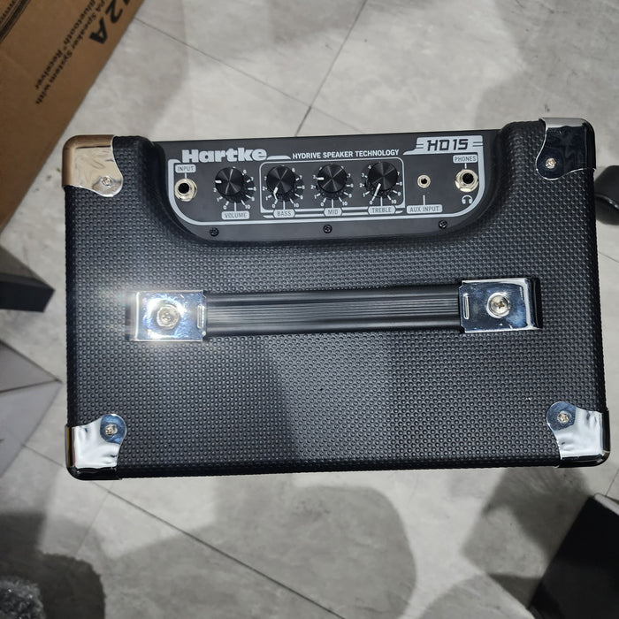 B STOCK (BS-378) Hartke HD15 Bass Combo Amplifier (HD-15)