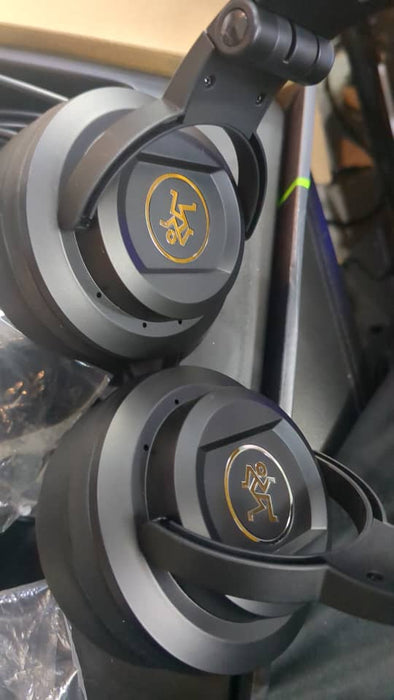 B STOCK (BS-398) Mackie MC-250 Professional Closed-Back Headphones (MC250)