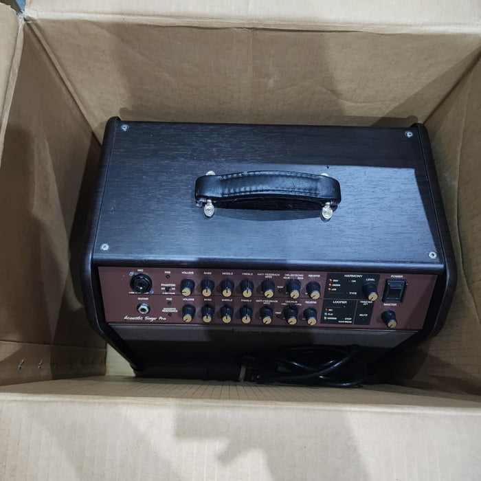 B-STOCK (BS-418) Boss Acoustic Singer Pro 120-watt Acoustic Combo Amplifier