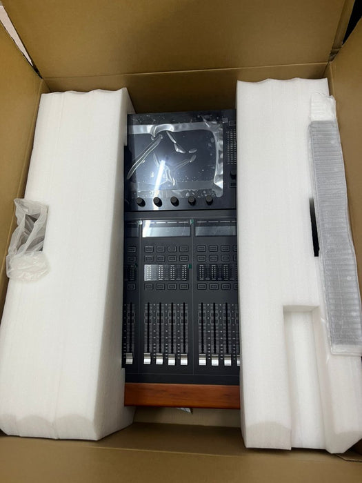 B STOCK (BS-533) Behringer WING COMPACT 48-channel Digital Mixer