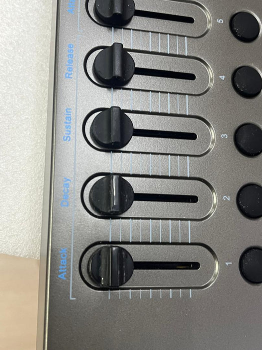 B STOCK (BS-544) Nektar Impact LX61+ 61 Key Synth Action Keys Keyboard Controller