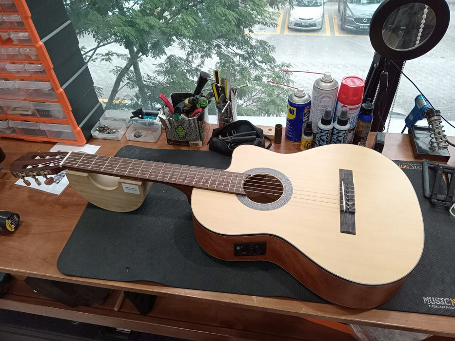 B STOCK (BS-546) Cort AC120CE Classical Guitar with Bag - Open Pore