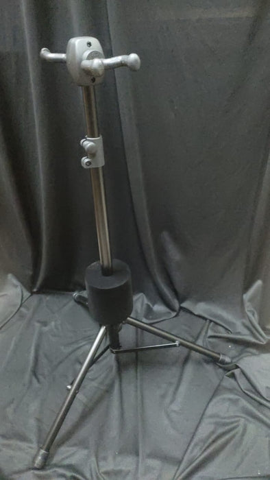 B STOCK (BS-576) K&M 17620-000-55 Double Guitar Stand
