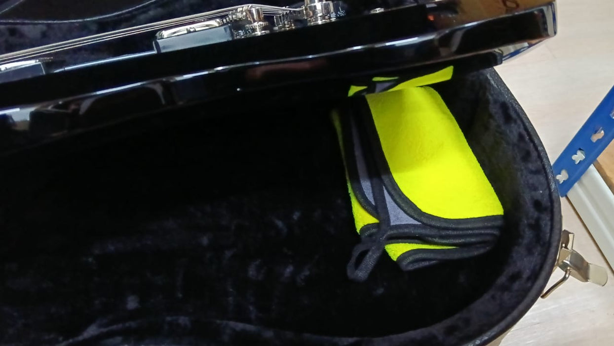 BSTOCK (BS-614) On-Stage GCSG7000 Guitar Case for Double Cutaway Guitar (OSS GCSG7000)