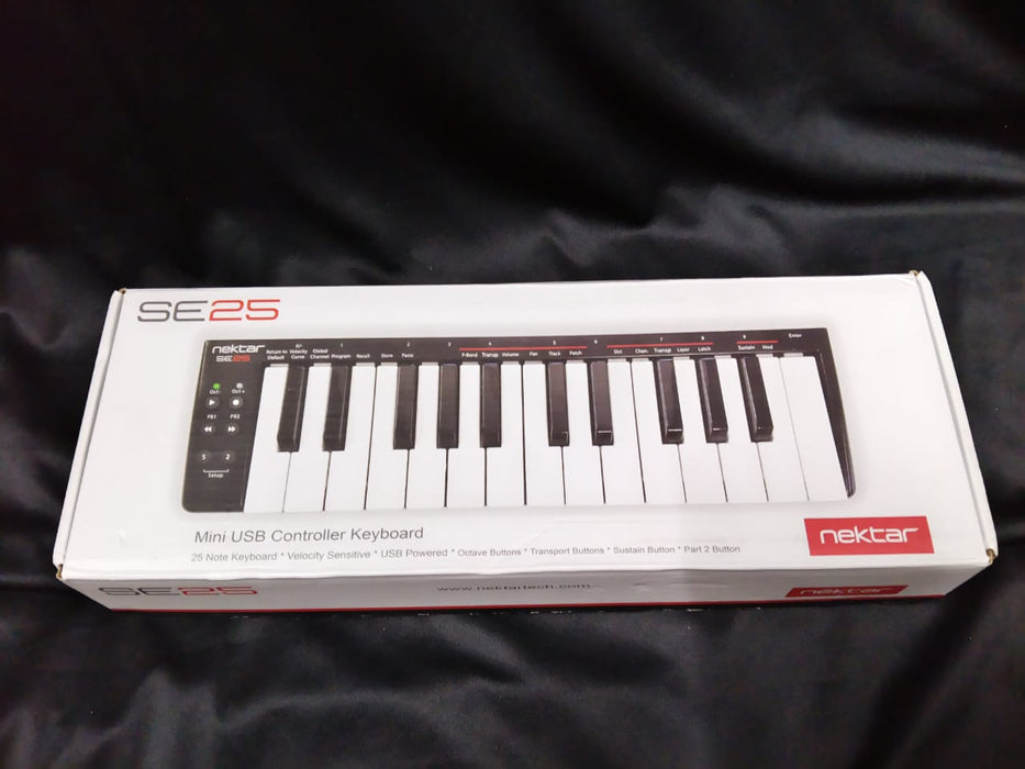 B STOCK (BS-640) Nektar SE25 Portable USB MIDI Controller with 25 Mini Keys (SE25)