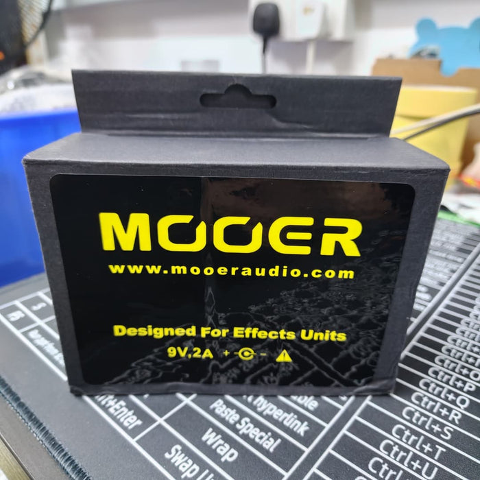 B STOCK (BS-647) Mooer PDNW-9V2A-UK Pedal Power Supply