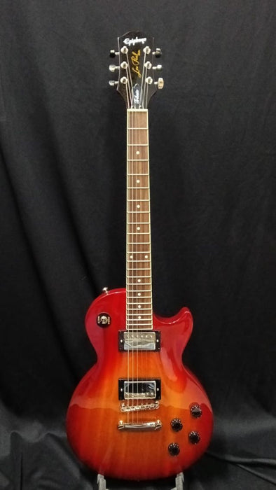 B STOCK (BS-680) Epiphone Les Paul Tribute Electric Guitar - Heritage Cherry Sunburst
