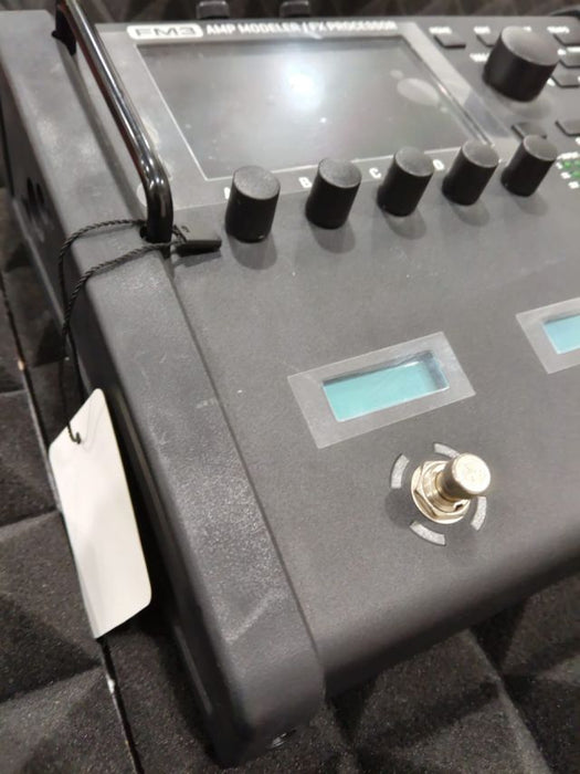 B STOCK (BS-713) Fractal Audio Fm3 Amp Modeler/Multi-Fx