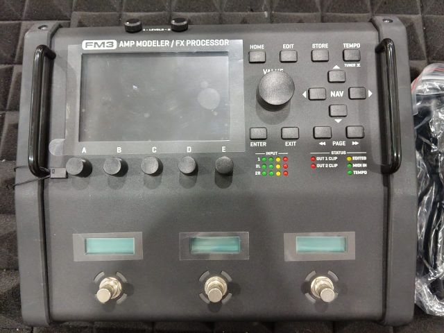 B STOCK (BS-713) Fractal Audio Fm3 Amp Modeler/Multi-Fx