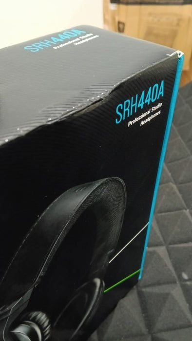 B STOCK (BS-714) Shure SRH440A Professional Closed-back Studio Headphones