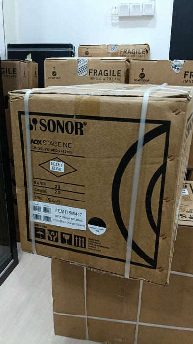 B STOCK (BS-721) Sonor AQX Stage 5-Piece Acoustic Drum Set with Hardware - 22 Inch Bass Drum - Black Midnight Sparkle