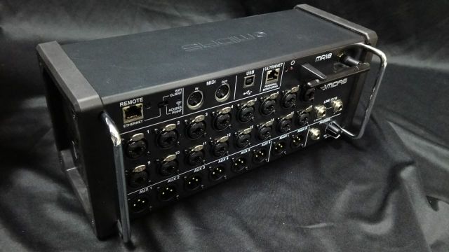 B STOCK (BS-745) Midas MR18 18-Input Digital Mixer for iPad/Android Tablets