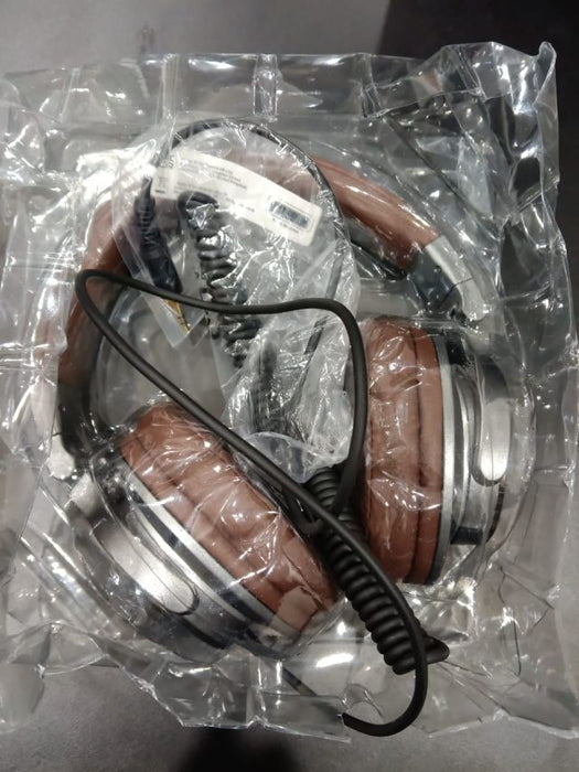 B STOCK (BS-757) Behringer BH470 Studio Monitoring Headphones