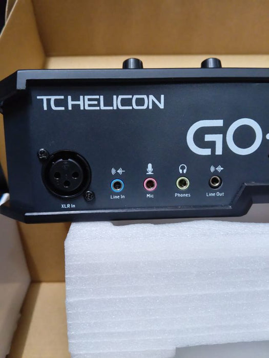 B STOCK (BS-772) TC-Helicon GO XLR 4-channel USB Streaming Mixer with Voice FX and Sampler