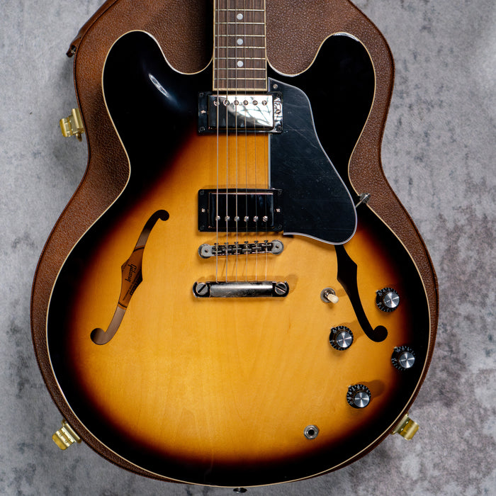[SN 208540189] CERTIFIED USED GIBSON ES-335 SEMI-HOLLOWBODY ELECTRIC GUITAR - VINTAGE BURST [2024]