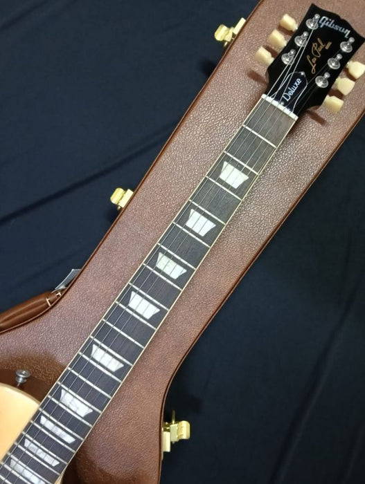 [SN 205740064] CERTIFIED USED GIBSON LES PAUL DELUXE 70S ELECTRIC GUITAR - GOLD TOP [2024]