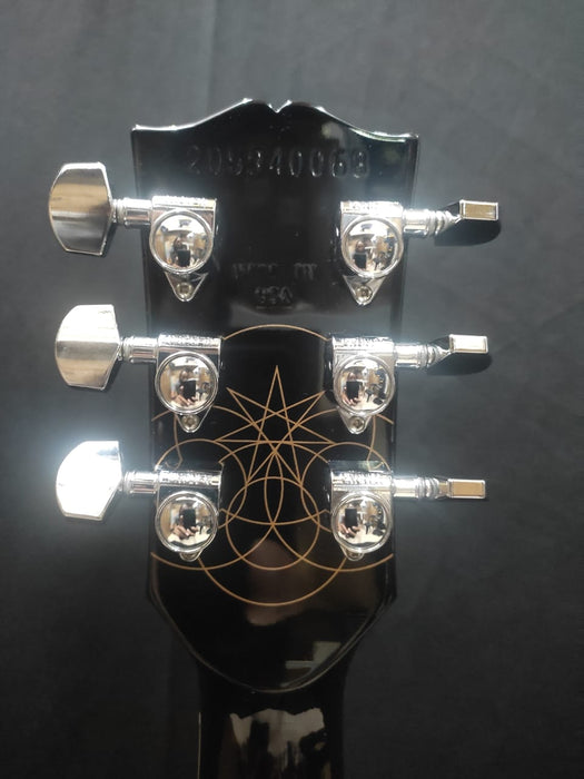 [SN 205940068] CERTIFIED USED GIBSON ADAM JONES LES PAUL STANDARD ELECTRIC GUITAR - SILVERBURST