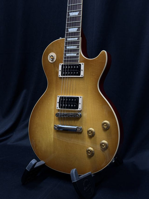 [SN 206640231] CERTIFIED USED GIBSON SLASH "JESSICA LES PAUL STANDARD, HONEY BURST WITH RED BACK