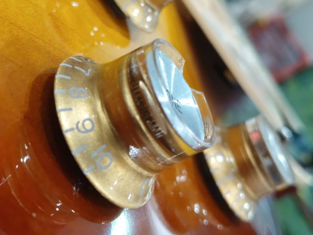 [SN 215130135] CERTIFIED USED GIBSON LES PAUL STANDARD 60S FIGURED TOP ELECTRIC GUITAR - ICED TEA
