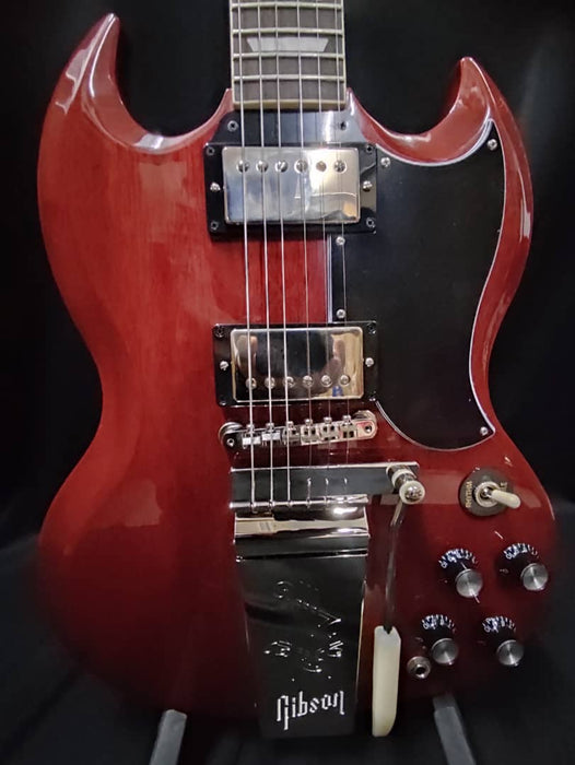 [SN 219850296] CERTIFIED USED GIBSON SG STANDARD '61 MAESTRO VIBROLA ELECTRIC GUITAR - VINTAGE CHERRY