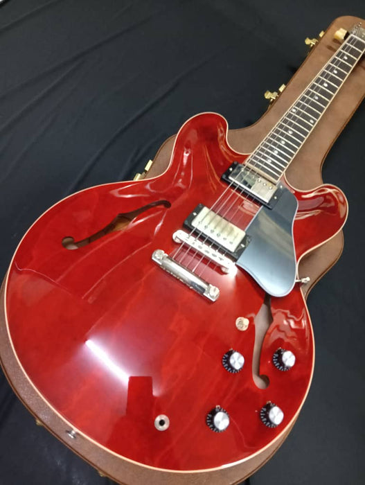 [SN 232040197] CERTIFIED USED GIBSON ES-335 SEMI-HOLLOWBODY ELECTRIC GUITAR - 60S CHERRY [2024]