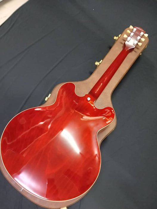 [SN 232040197] CERTIFIED USED GIBSON ES-335 SEMI-HOLLOWBODY ELECTRIC GUITAR - 60S CHERRY [2024]