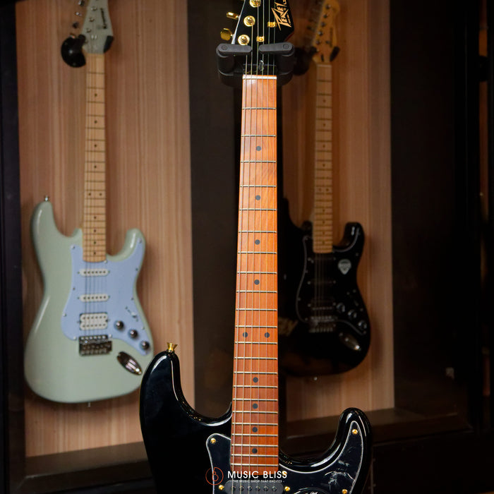 Peavey Raptor Lightning Bolt 60th Anniversary HSS Stratocaster Electric Guitar (Gold Hardware) - Black