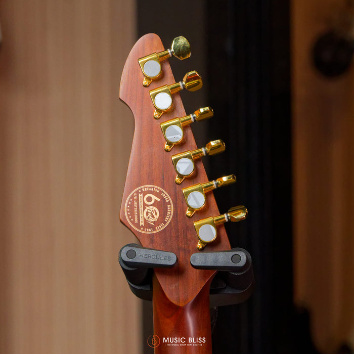 Peavey Raptor Lightning Bolt 60th Anniversary HSS Stratocaster Electric Guitar (Gold Hardware) - Black
