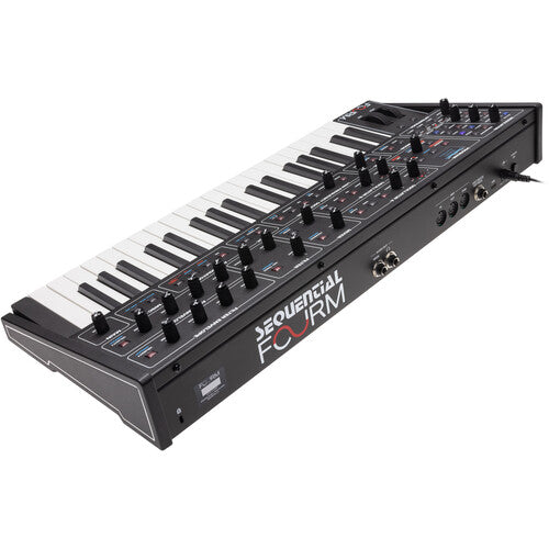 Sequential Fourm Compact Polyphonic Analog Synthesizer