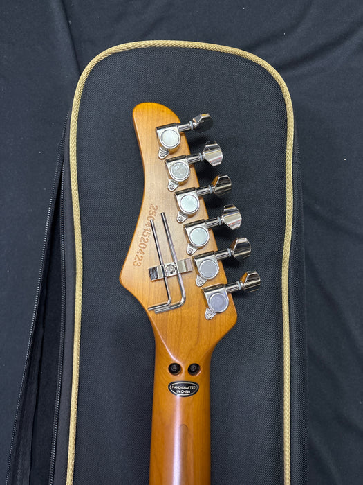 [SN 25041520423] CERTIFIED USED Kramer Pacer Deluxe Electric Guitar with Premium Bag - Ruby Red Metallic