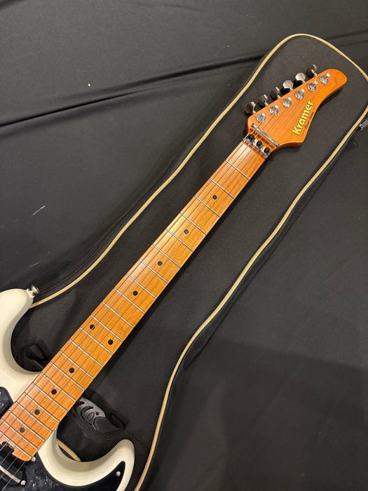 [SN 25041520422] CERTIFIED USED Kramer Pacer Deluxe Electric Guitar with Premium Bag - Classic White