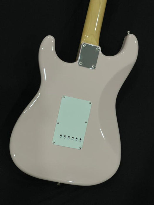 [JD25001118] Used Approved Fender Japan Traditional 60s Stratocaster Electric Guitar, RW FB, Shell Pink