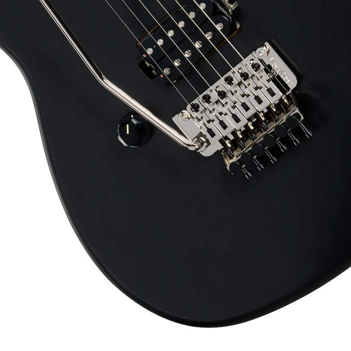 Kramer 84 Left-handed Electric Guitar with Premium Gig Bag - Intruder Black Satin