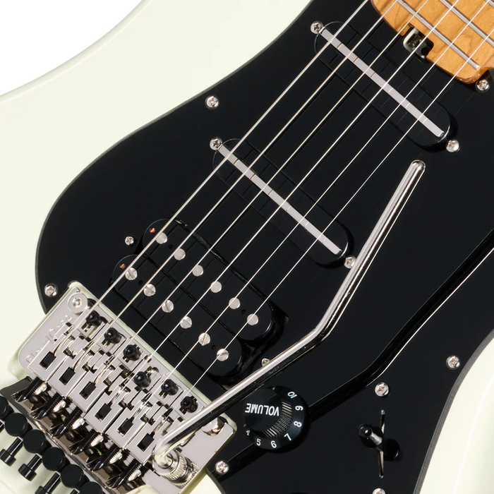 Kramer Pacer Deluxe Electric Guitar with Premium Bag - Classic White