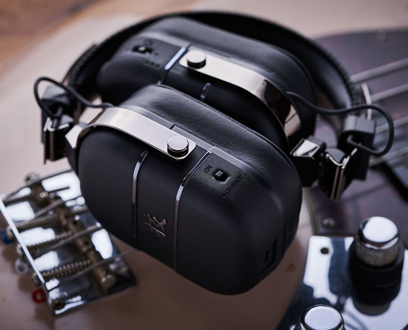 Boss Waza-Air Bass Guitar Wireless Headphone Amp