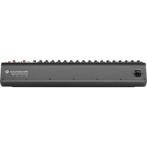 Soundcraft Signature Plus 22 Analog Connected Mixing Consolewith 22 Input Channels