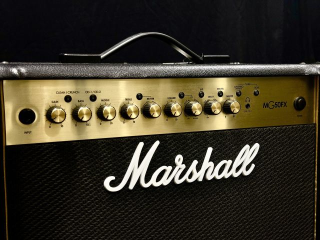 [USED-B0109D447H] Marshall MG50FX 50W Guitar Combo Amplifier