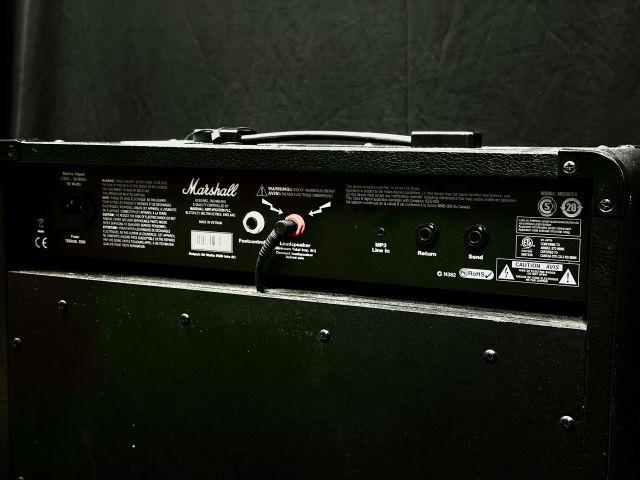 [USED-B0109D447H] Marshall MG50FX 50W Guitar Combo Amplifier