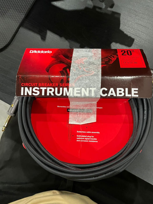 B STOCK (BS-231) D'Addario PW-AGRA-20 Circuit Breaker Momentary Mute Cable - 20 feet Straight-Right Angle