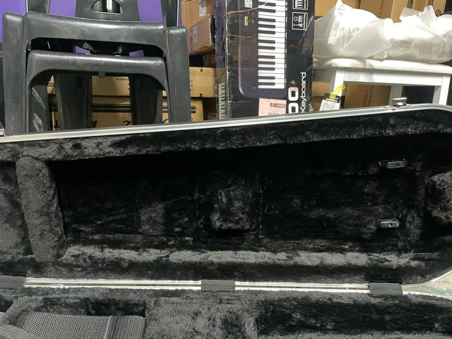 B STOCK (BS-282) Gator GC-VIOLIN 4/4 Full-Size Violin Case