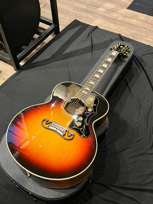 [SN 20165003] CERTIFIED USED GIBSON SJ-200 STANDARD MAPLE - TRI BURST [2025]