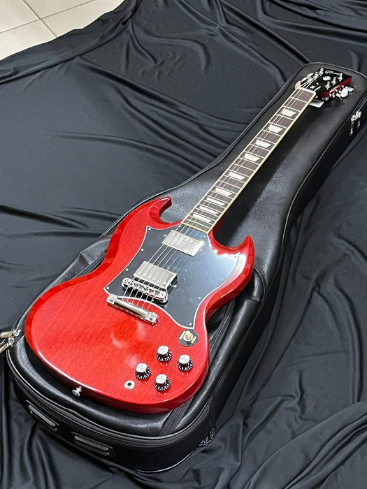 [SN 204540209] CERTIFIED USED GIBSON SG STANDARD ELECTRIC GUITAR - HERITAGE CHERRY [2024]